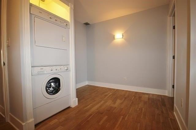 218 Washington St #4B - Photo 6 of 12