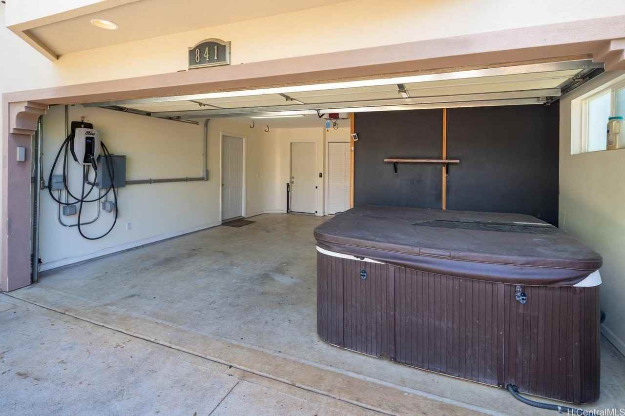 841 20th Ave - Photo 6 of 17