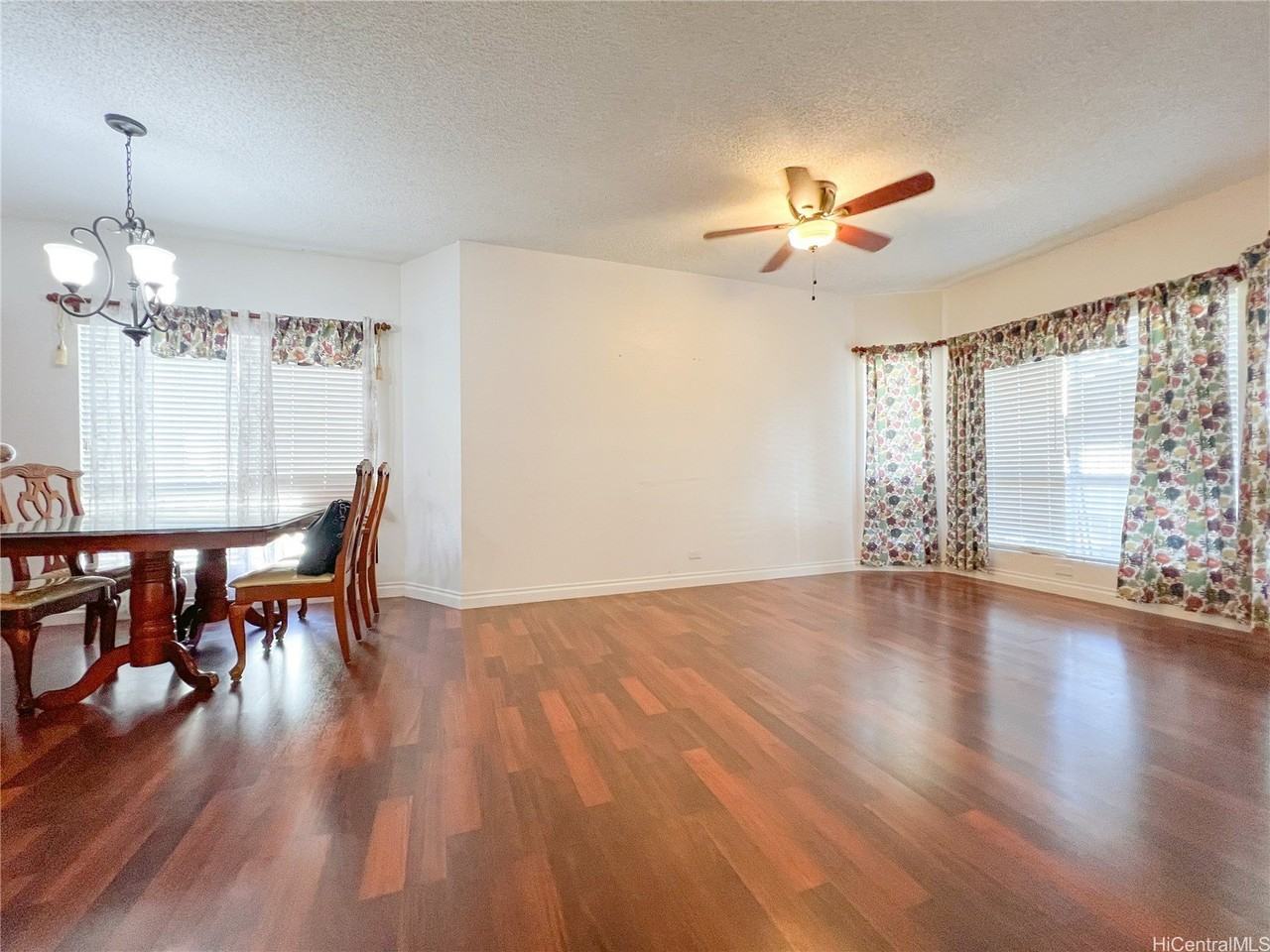 91-1059 Puaniu St Apt 21c #21C - Photo 2 of 23