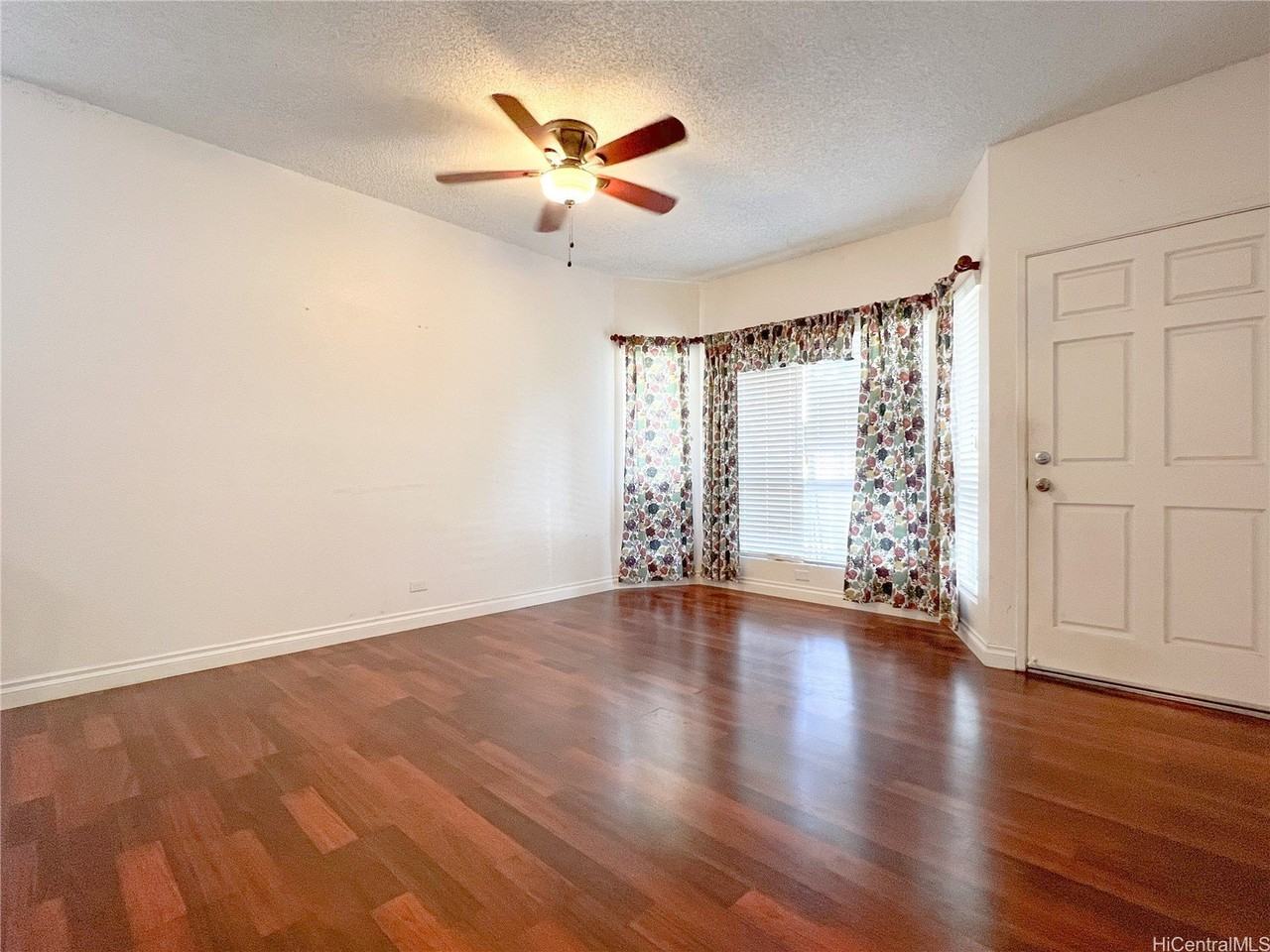 91-1059 Puaniu St Apt 21c #21C - Photo 3 of 23