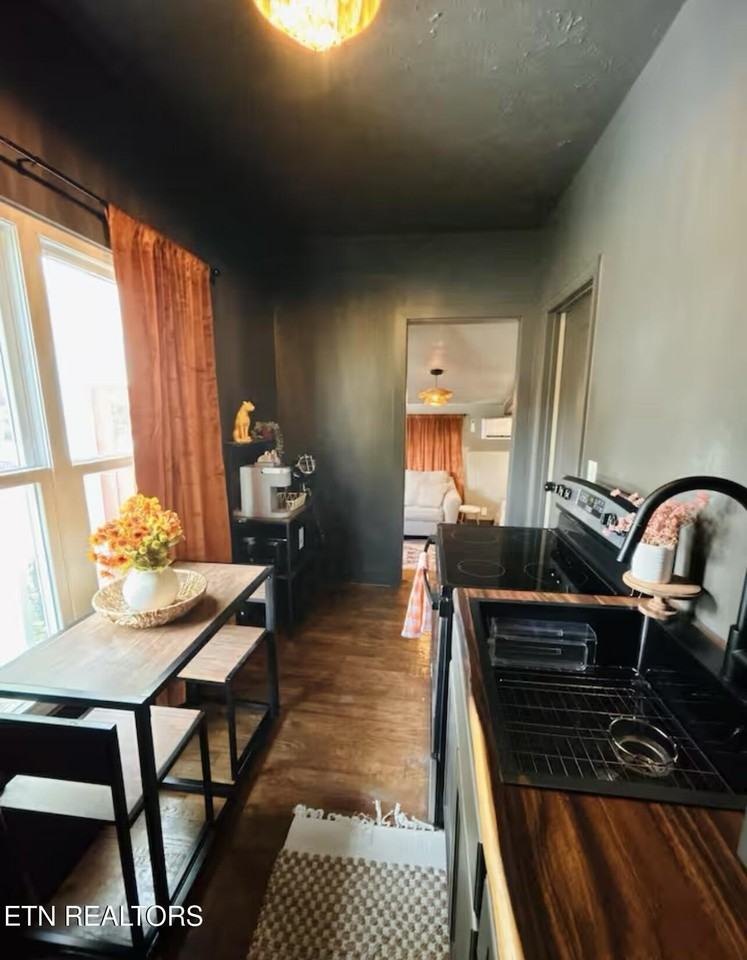 3500 Sevier Ave - Photo 3 of 7