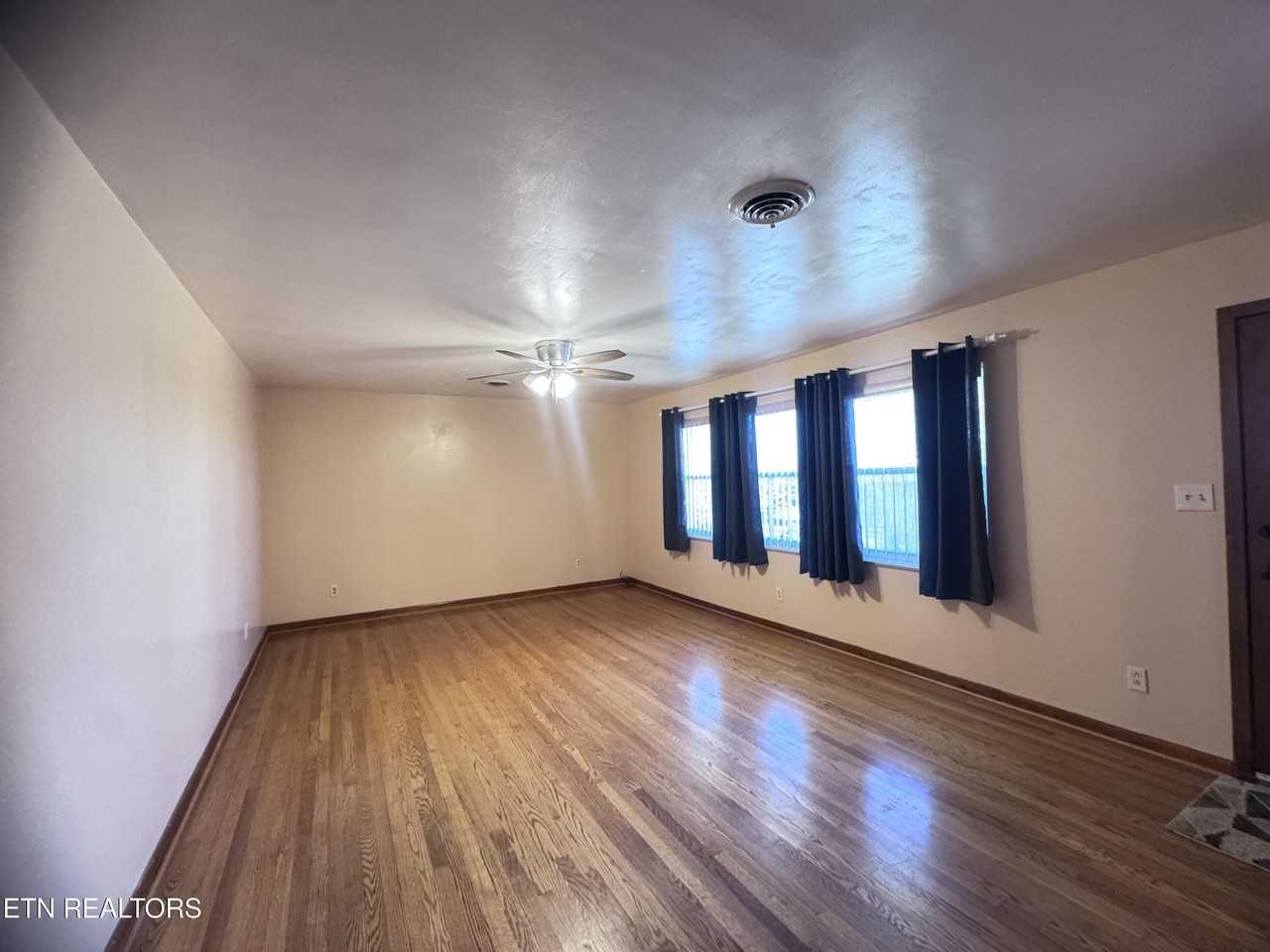 2743 Big Springs Rd - Photo 5 of 25