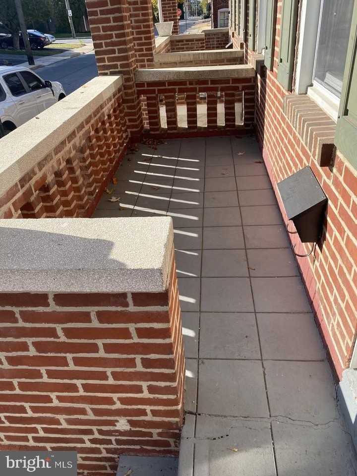 601 Hawley St - Photo 5 of 5