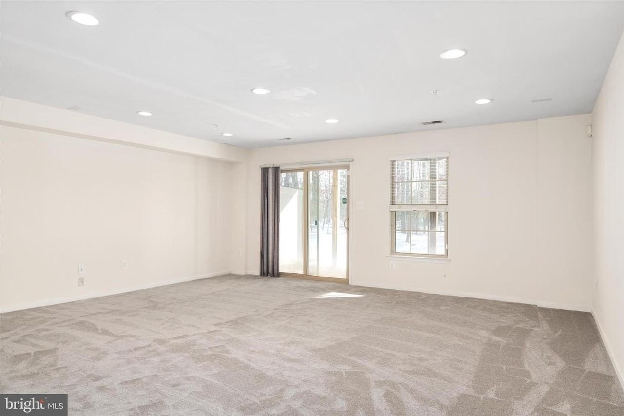 7627 Hamilton Xing - Photo 6 of 34