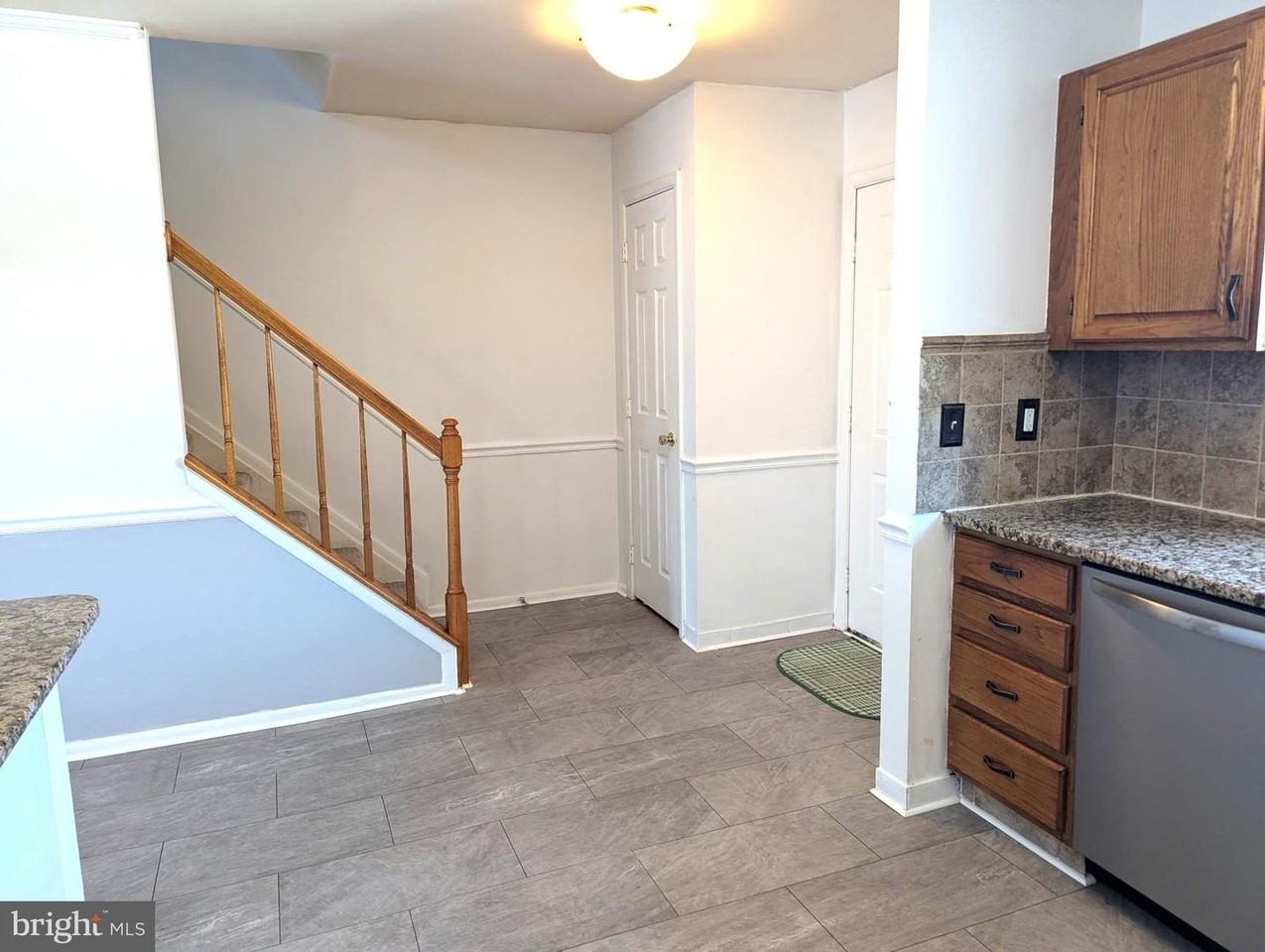 22 Bryce Ct - Photo 2 of 23