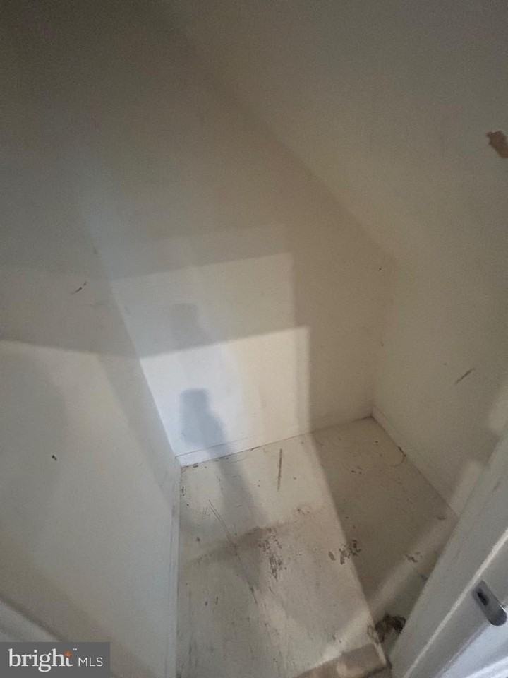 9574 Standon Pl - Photo 5 of 32