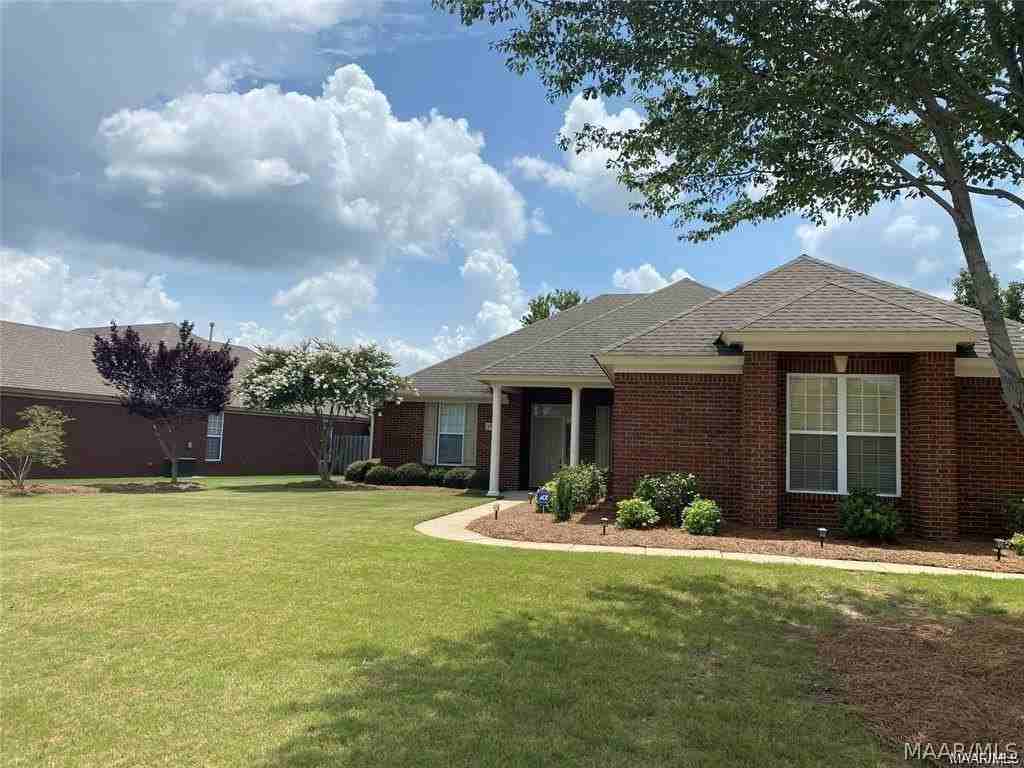 9501 Helmsley Cir - Photo 3 of 41