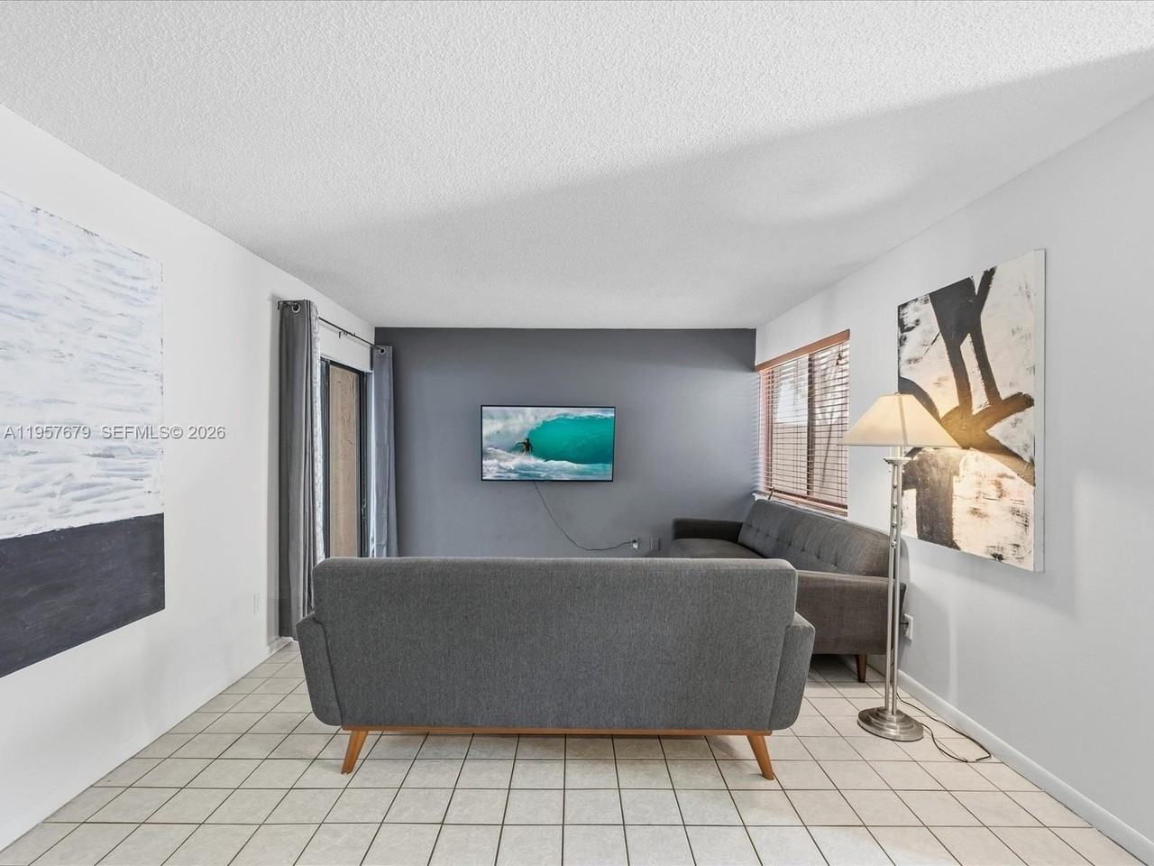 5020 Sw 40th Ave #5020 - Photo 6 of 14