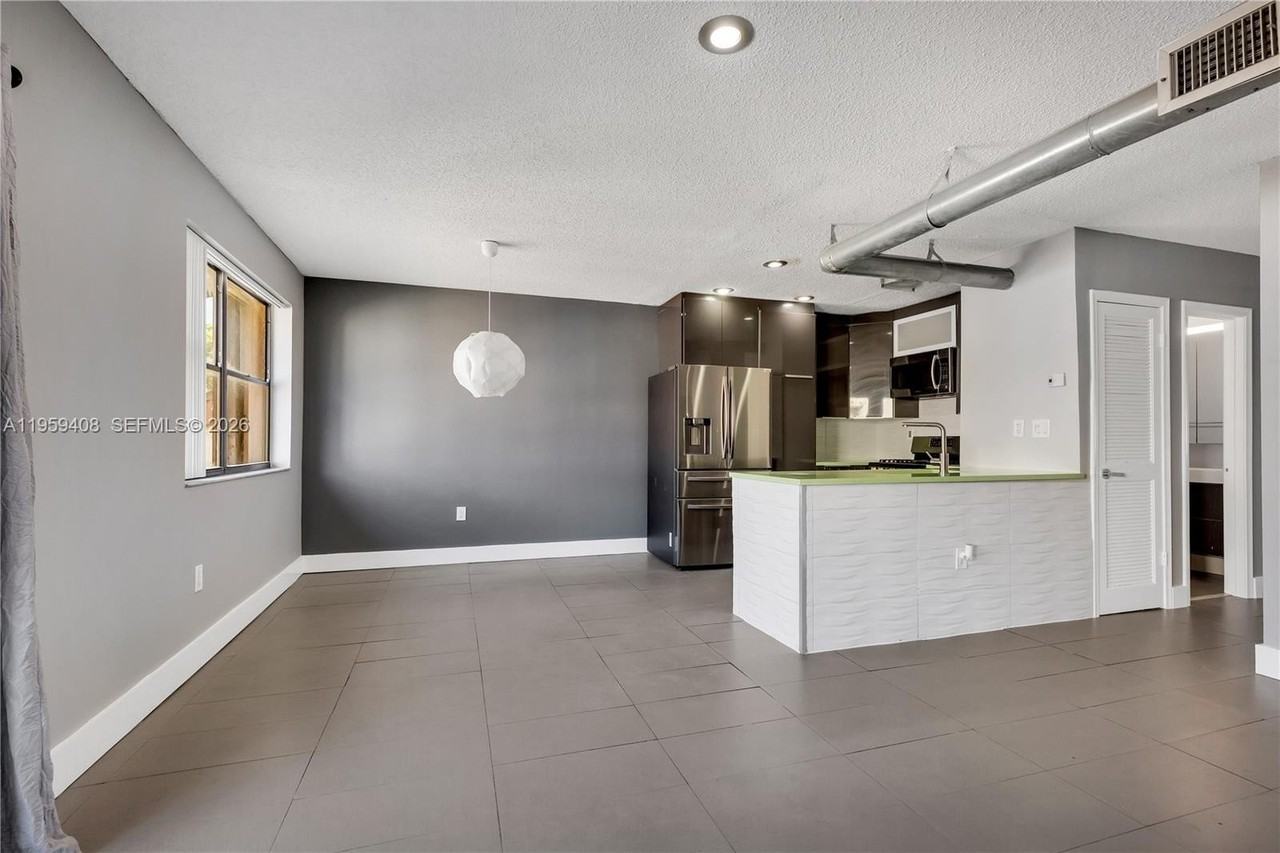 10639 Sw 113th Pl #79D - Photo 4 of 35