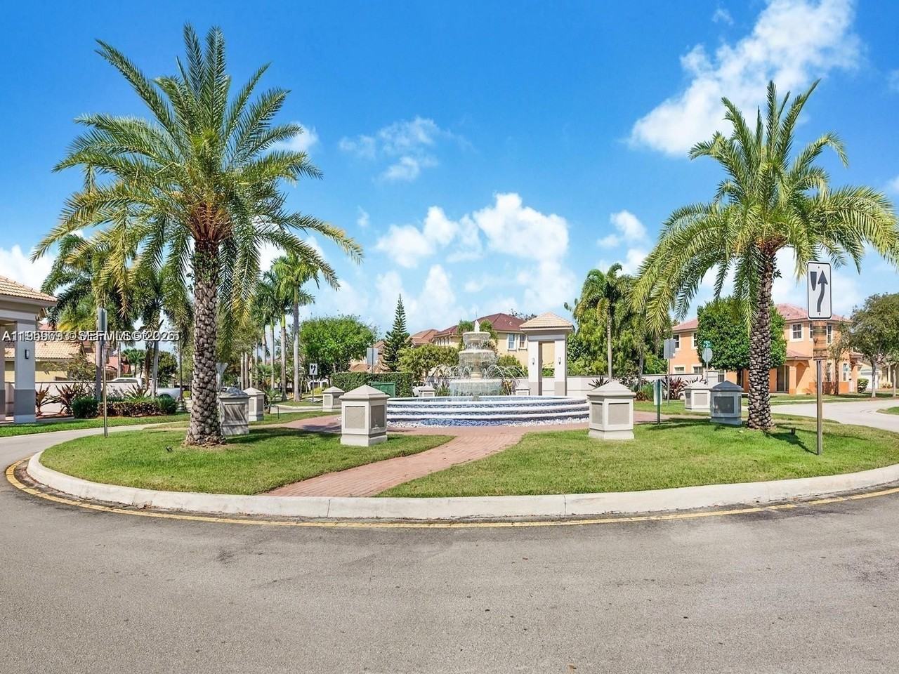 12471 Sw 123rd St #12471 - Photo 2 of 15