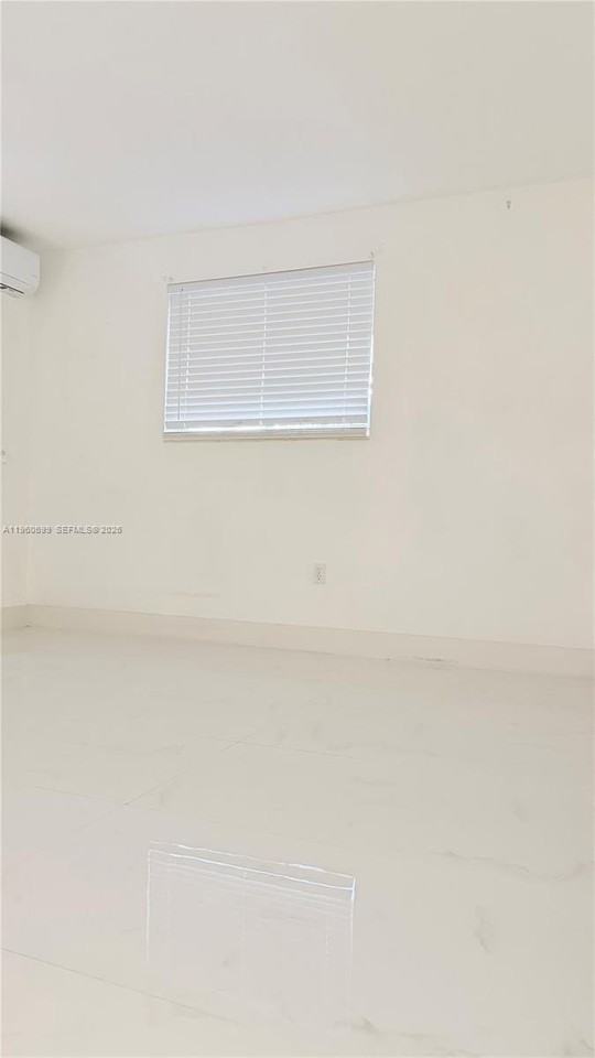 6700 Sw 97th Ave #B - Photo 5 of 7