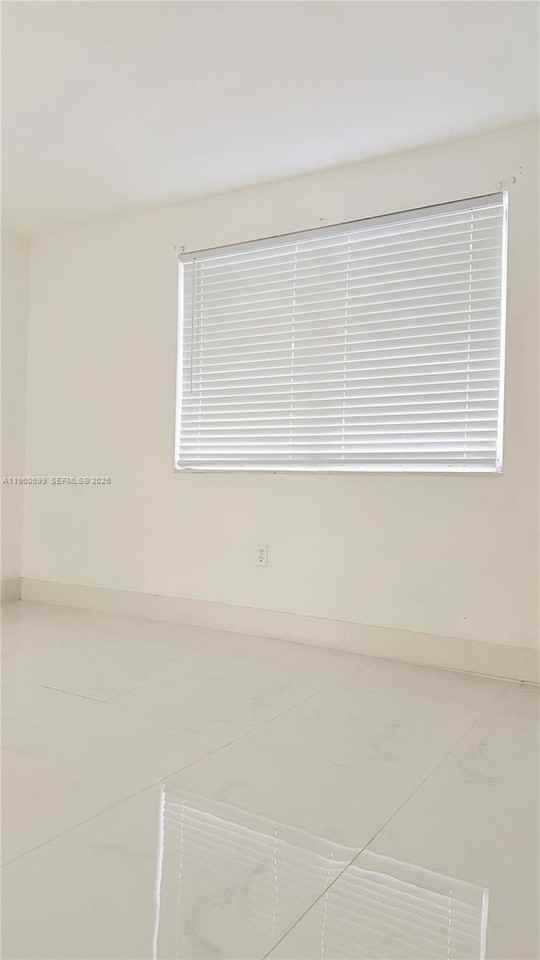 6700 Sw 97th Ave #B - Photo 7 of 7