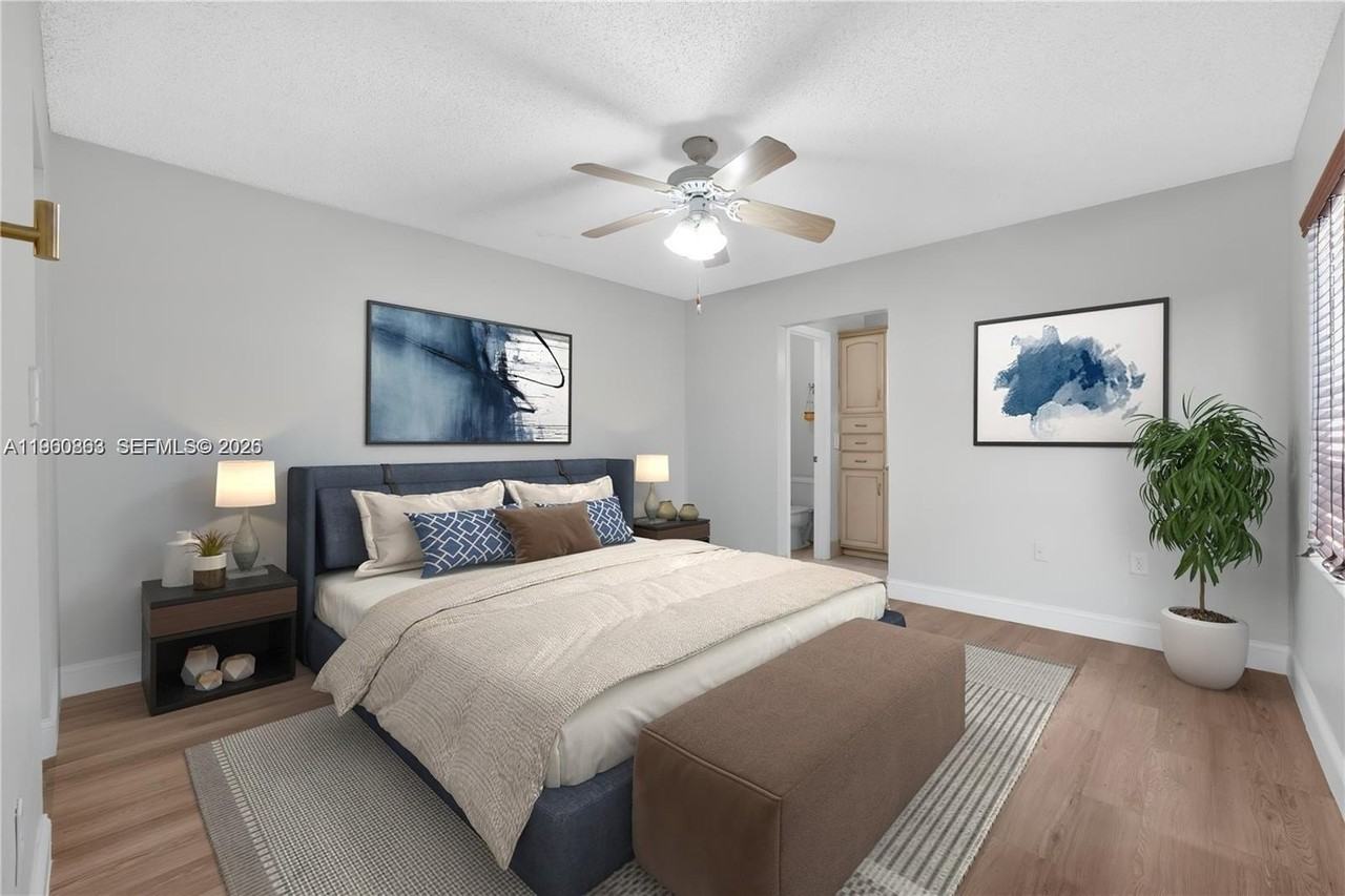 1217 Nw 125th Ter - Photo 3 of 30