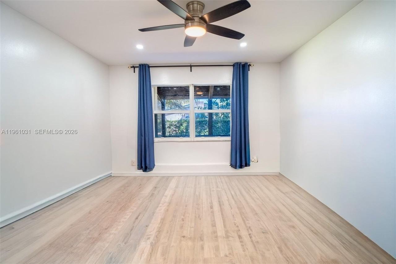 135 Essex Rd #2-28 - Photo 7 of 34