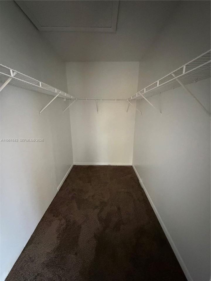 4191 S 57th Ave #H - Photo 5 of 16