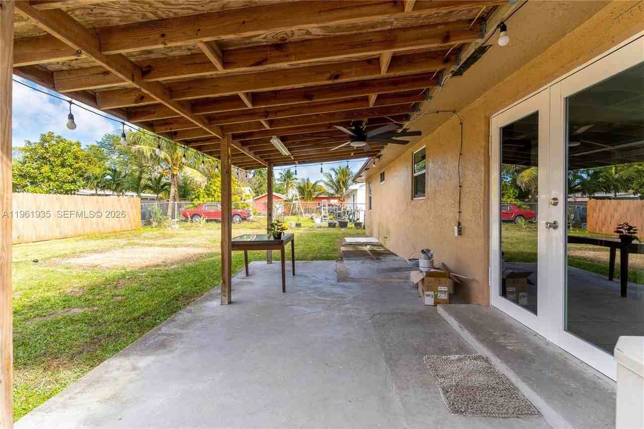 14943 Sw 302nd Ter - Photo 4 of 27