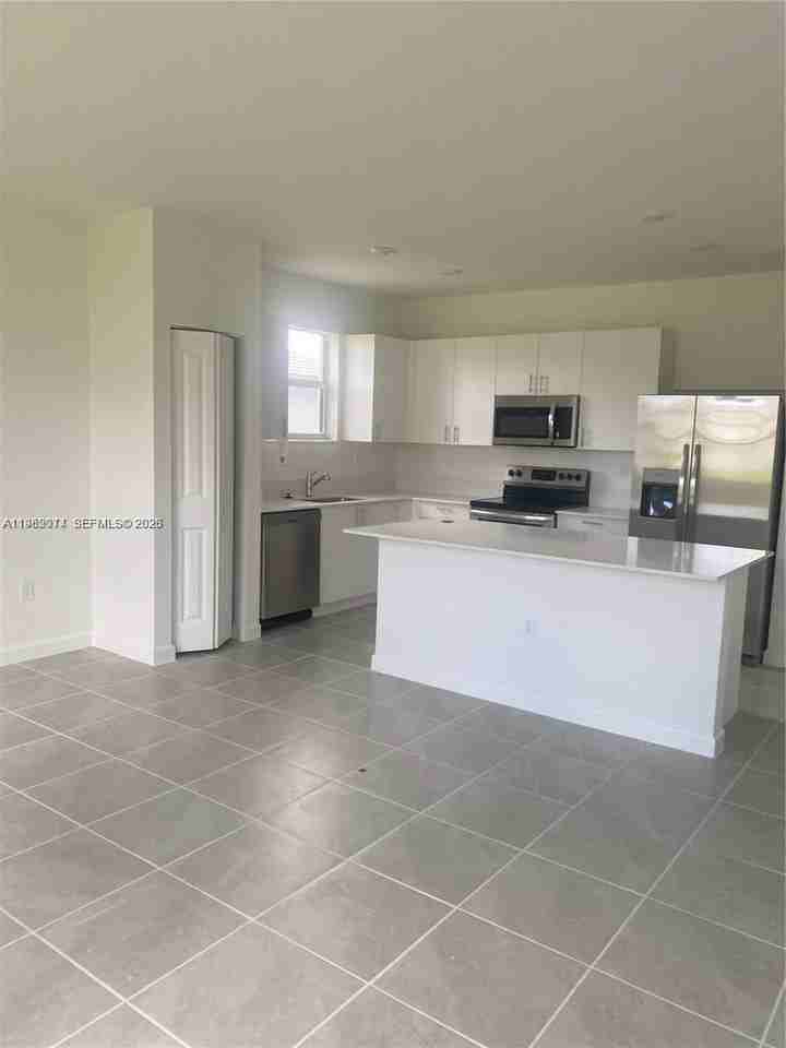 28857 Sw 163rd Ct #0 - Photo 7 of 21