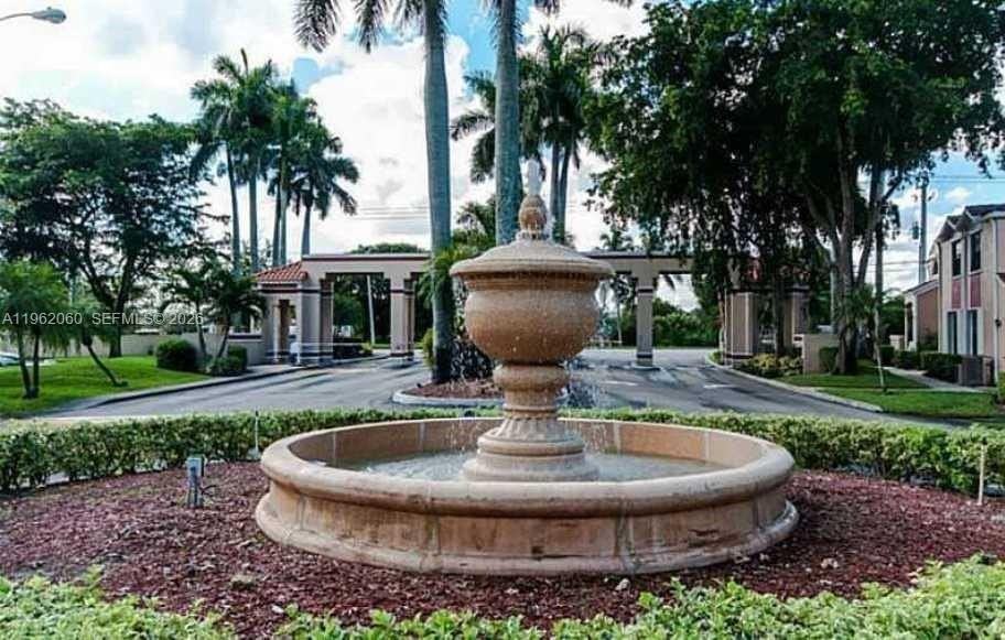 12030 Nw 11th St #12030 - Photo 3 of 15