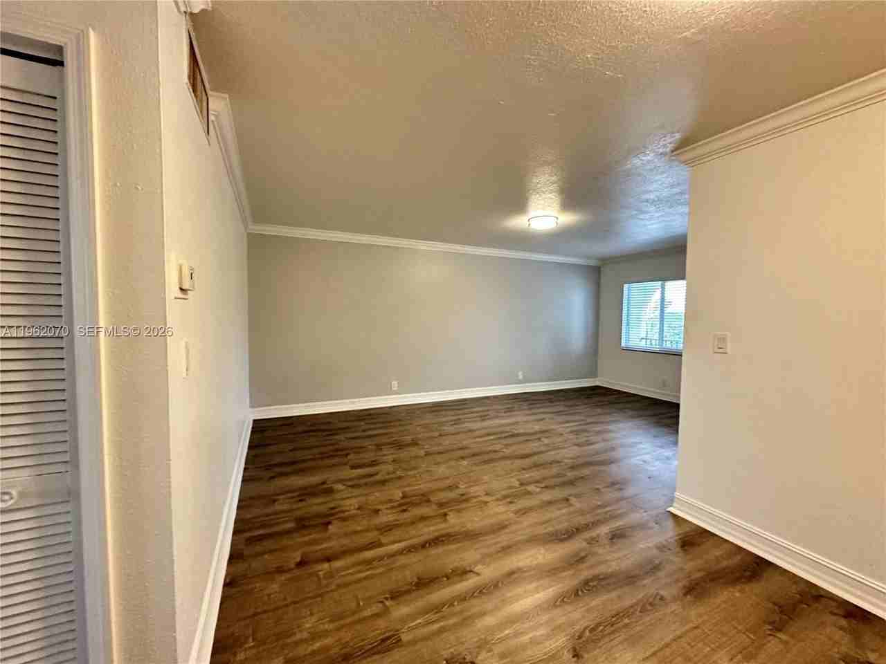 1400 Ne 56th St #310 - Photo 6 of 29