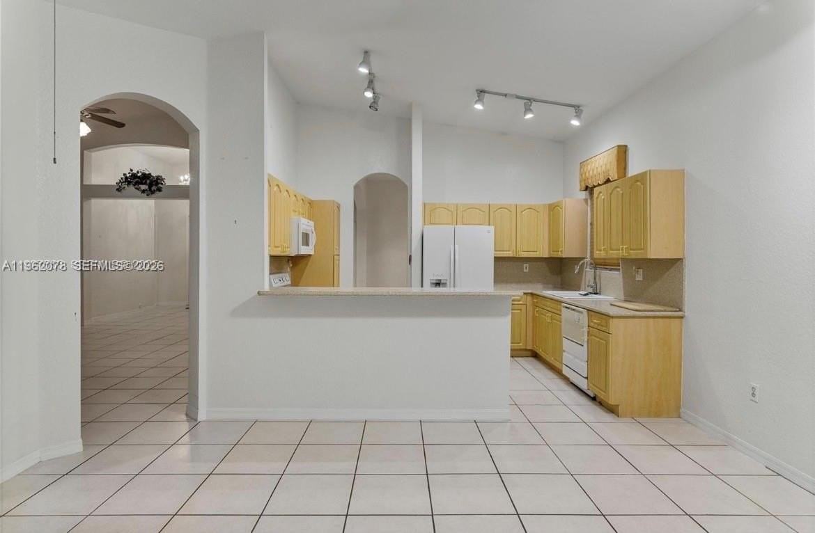 13148 Sw 23rd St #00 - Photo 2 of 3