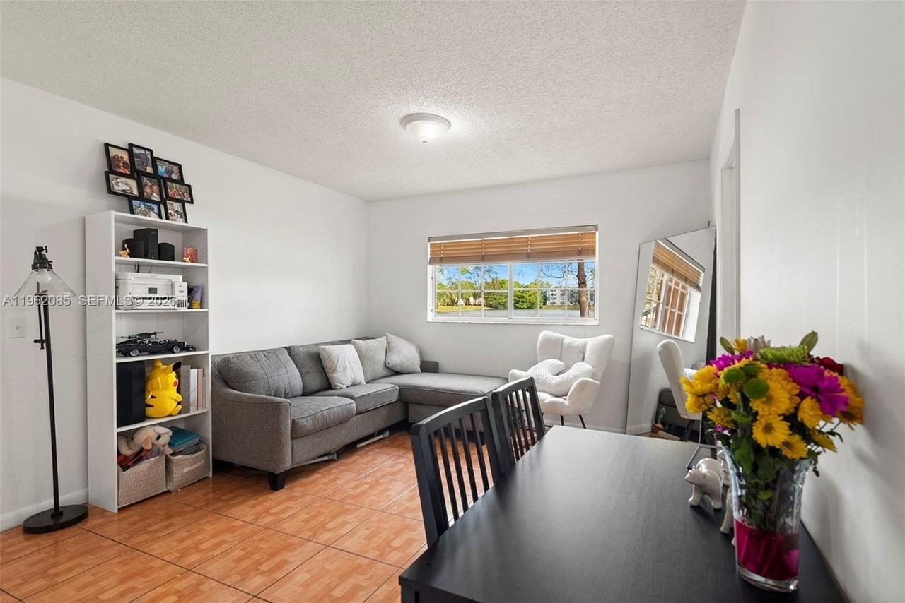 3660 N 56th Ave #602 - Photo 3 of 20