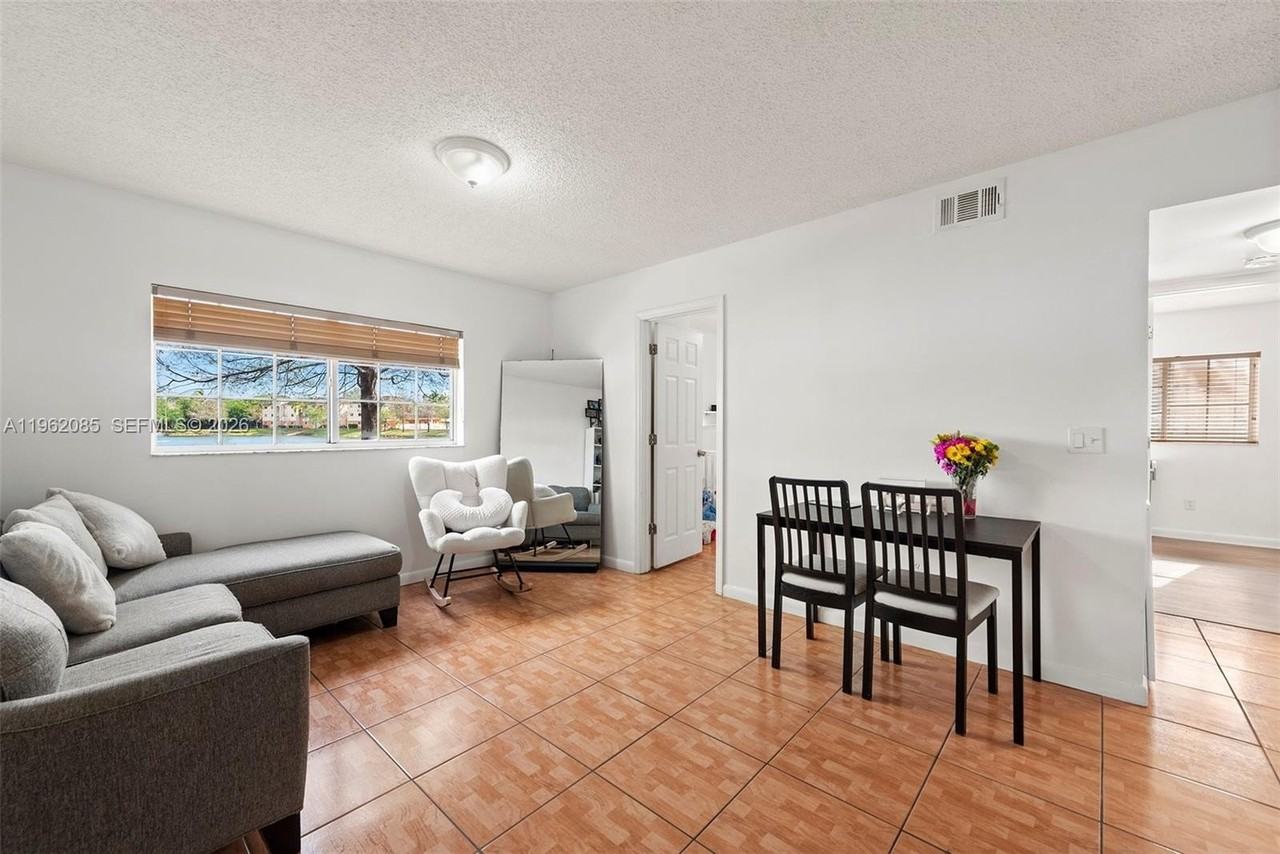 3660 N 56th Ave #602 - Photo 6 of 20