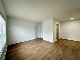 2822 Van Buren St #201 - Photo 1 of 1