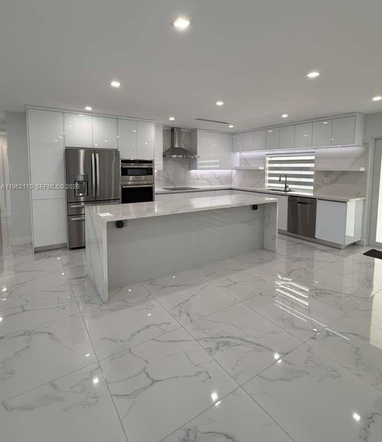 19020 Sw 91st Ave - Photo 7 of 26