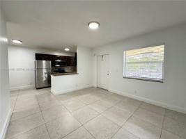 featured image of 2640 Ne 8th Ave #15