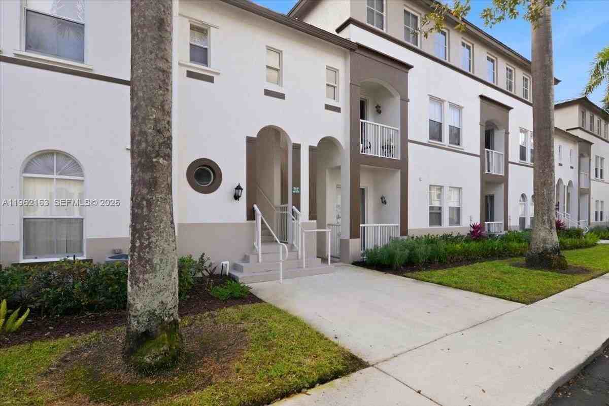 4435 Sw 160th Ave #214 - Photo 2 of 42