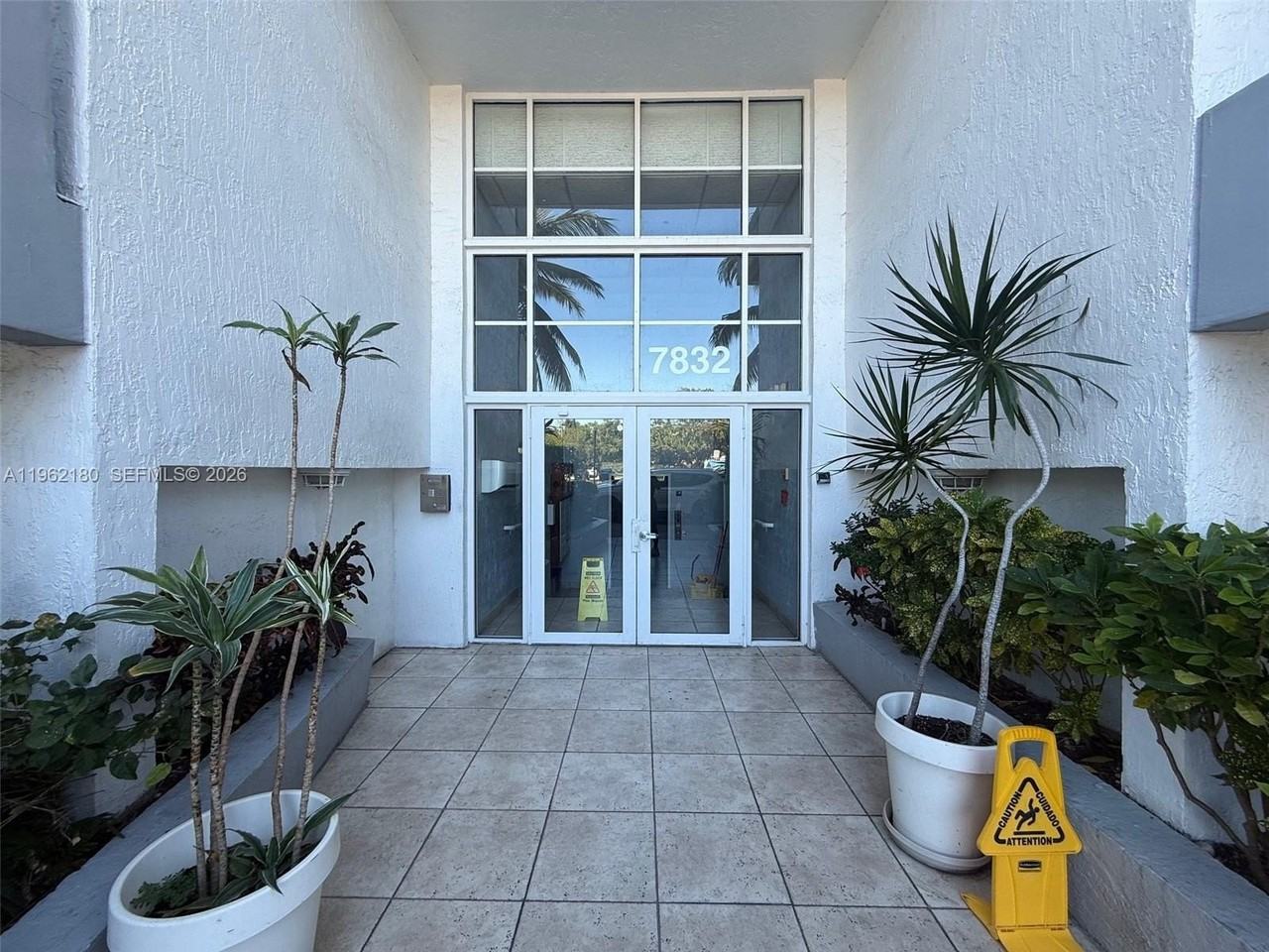 7832 Collins Ave #207 - Photo 2 of 35