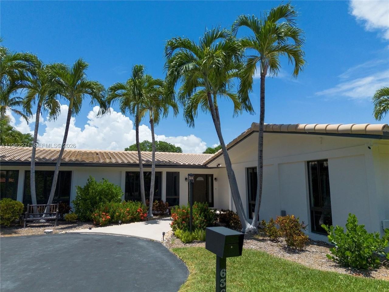 636 Hibiscus Dr #0 - Photo 4 of 50