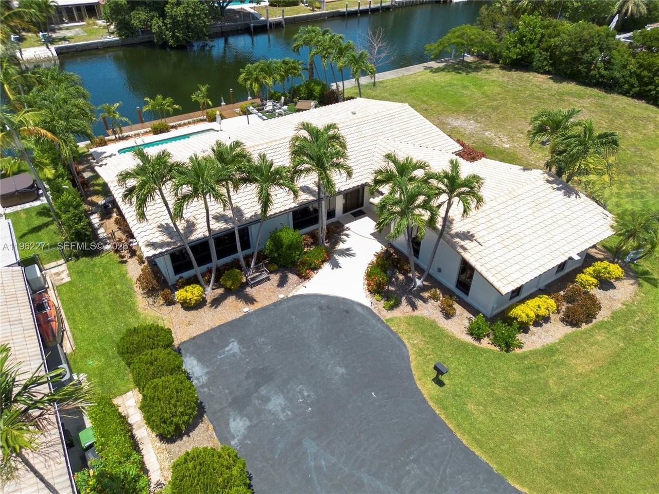 636 Hibiscus Dr #0 - Photo 7 of 50