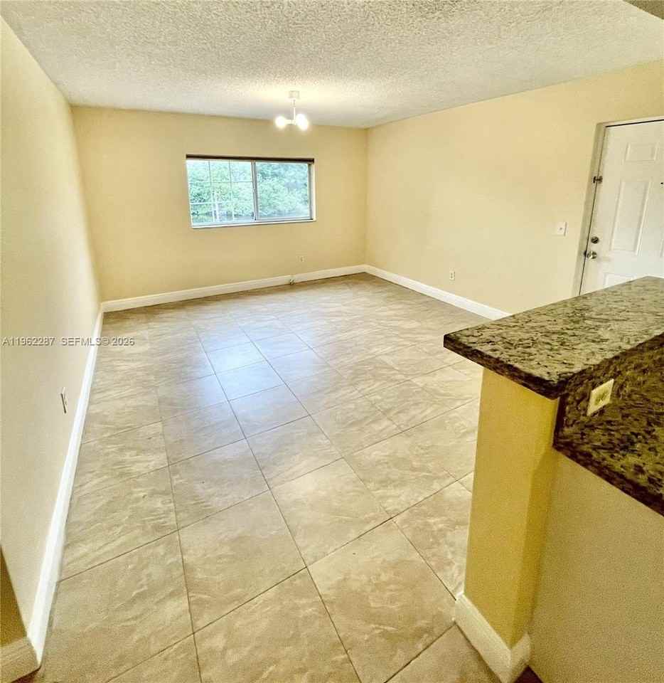 3690 N 56th Ave #921 - Photo 3 of 41