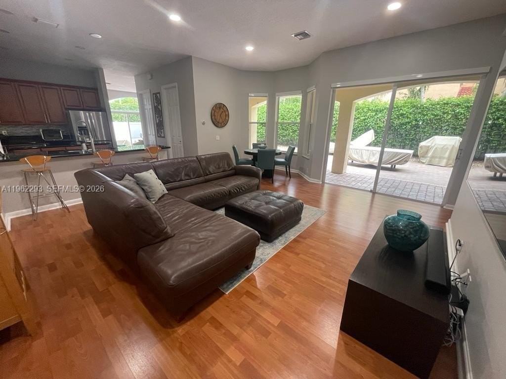 2645 Sw 130th Ter #0 - Photo 6 of 34