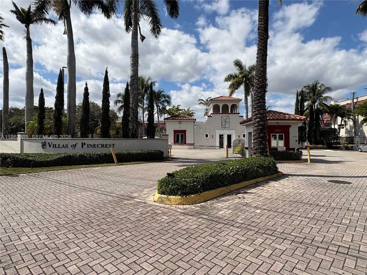 8600 Sw 67th Ave #915 - Photo 2 of 23