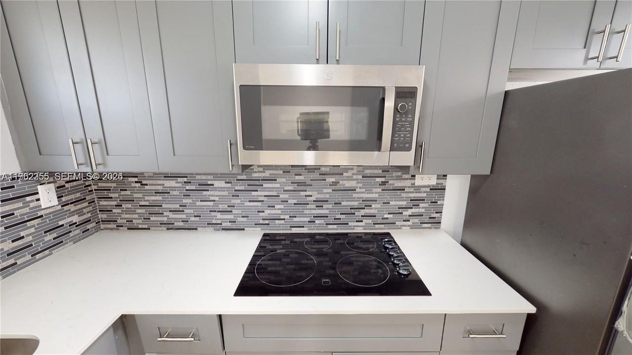 453 Sw 2nd St #301C - Photo 2 of 22