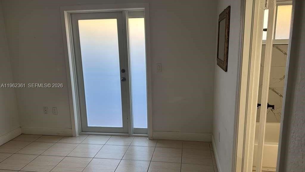 10172 Sw 159th Ave #10172 - Photo 3 of 8