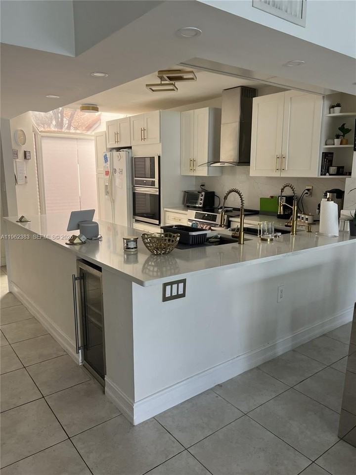 3535 Magellan Cir #524 - Photo 7 of 34