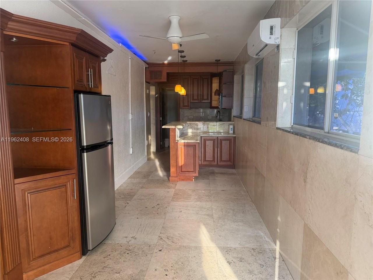 Dawson St #A - Photo 4 of 9