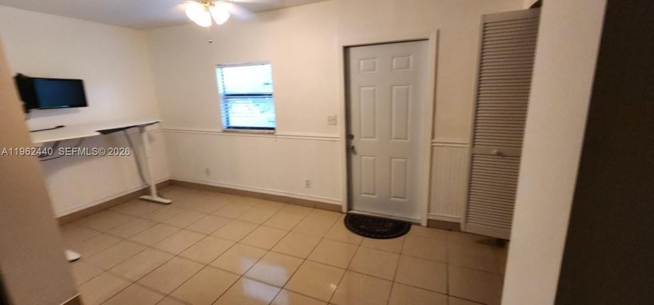 23 N Valencia Dr #2-32 - Photo 7 of 16