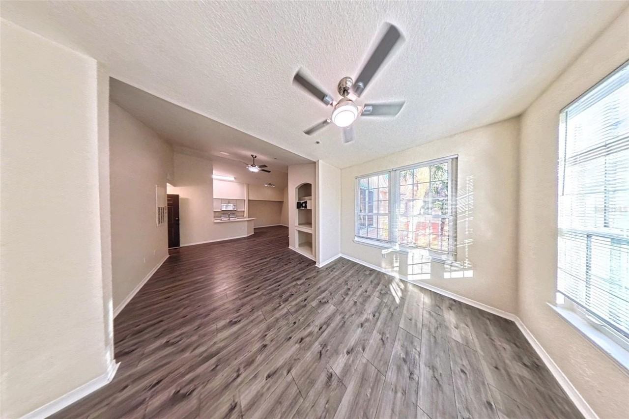 4102 Central Sarasota Pkwy #923 - Photo 7 of 42