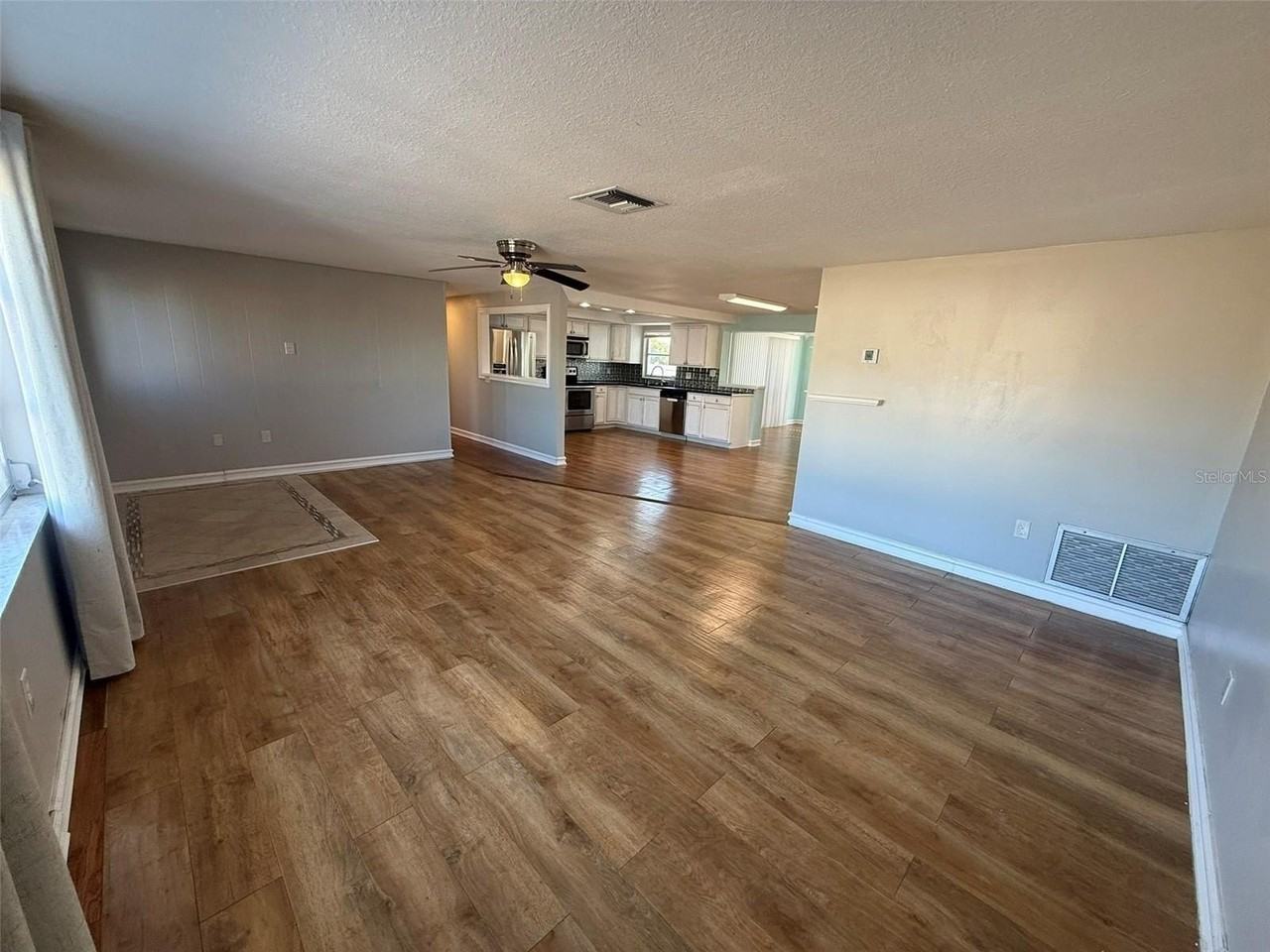 121 Carlisle Ave Nw - Photo 3 of 26