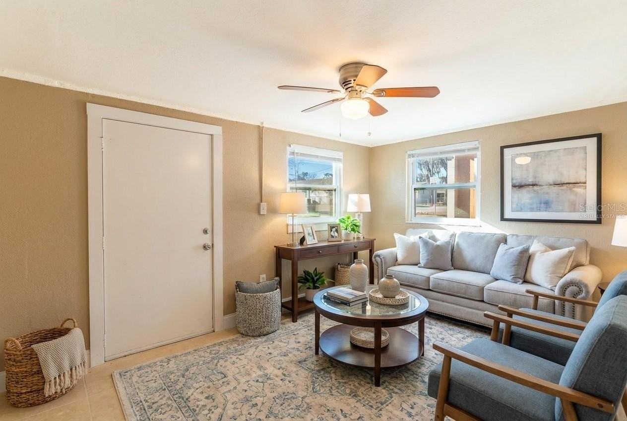 116 E Northside Dr #1 - Photo 2 of 12