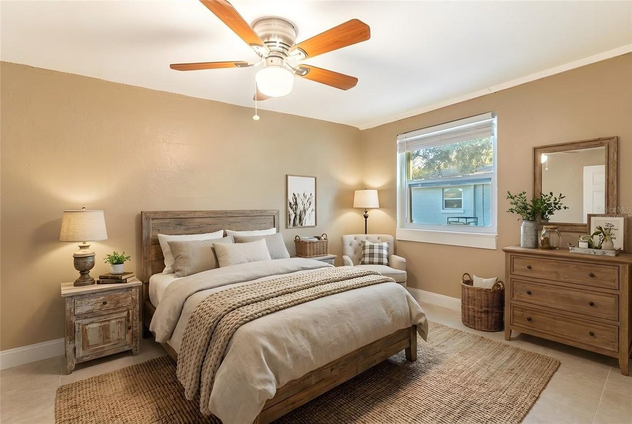 116 E Northside Dr #1 - Photo 7 of 12