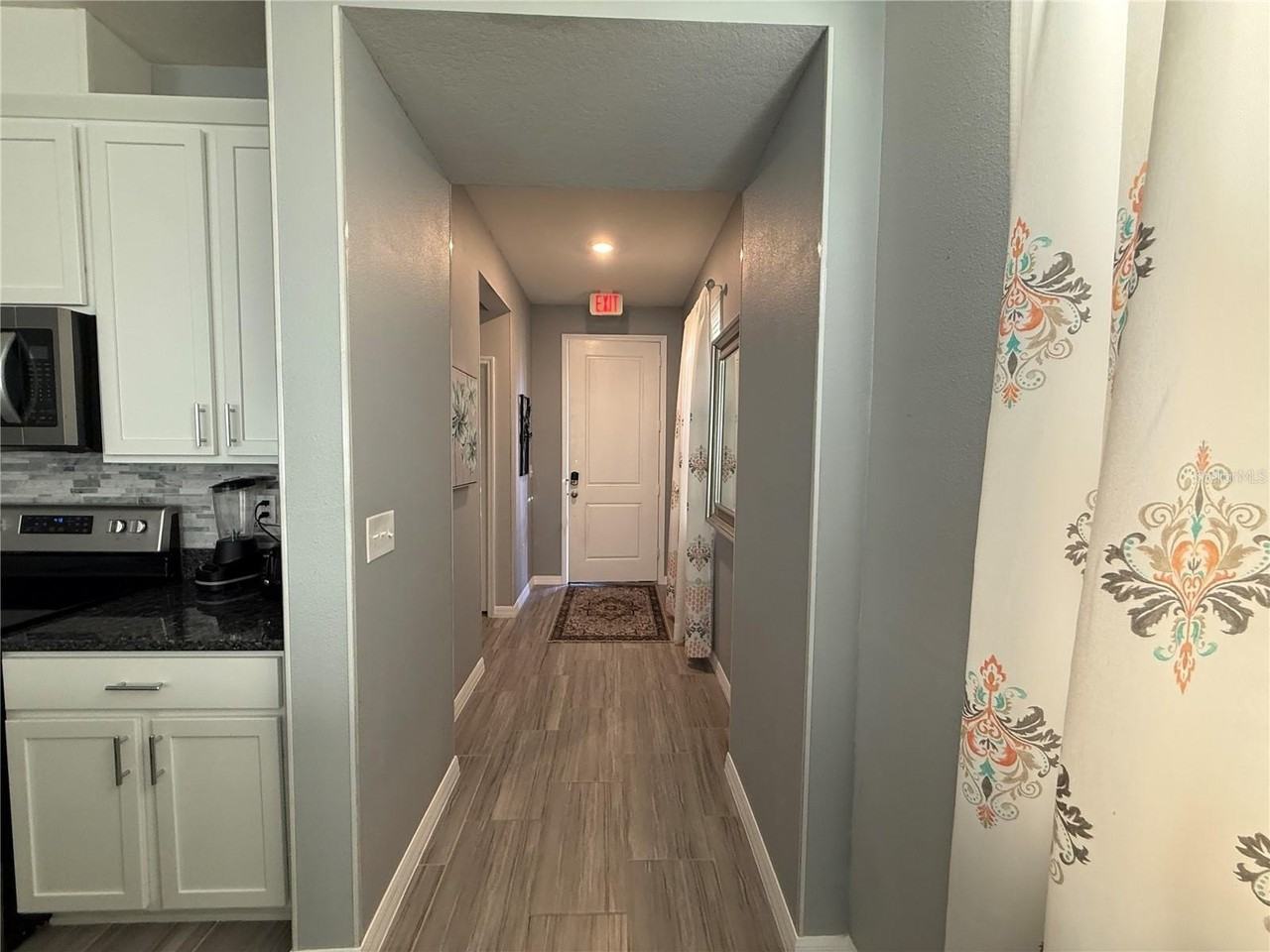 5151 Adelaide Dr - Photo 3 of 28