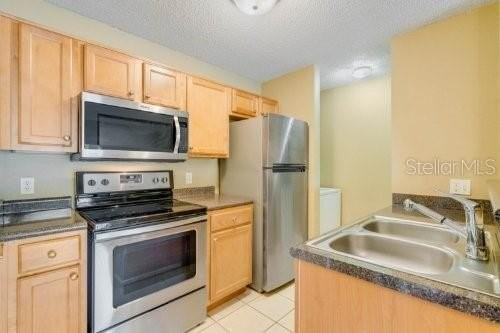 340 Forestway Cir #302 - Photo 6 of 12