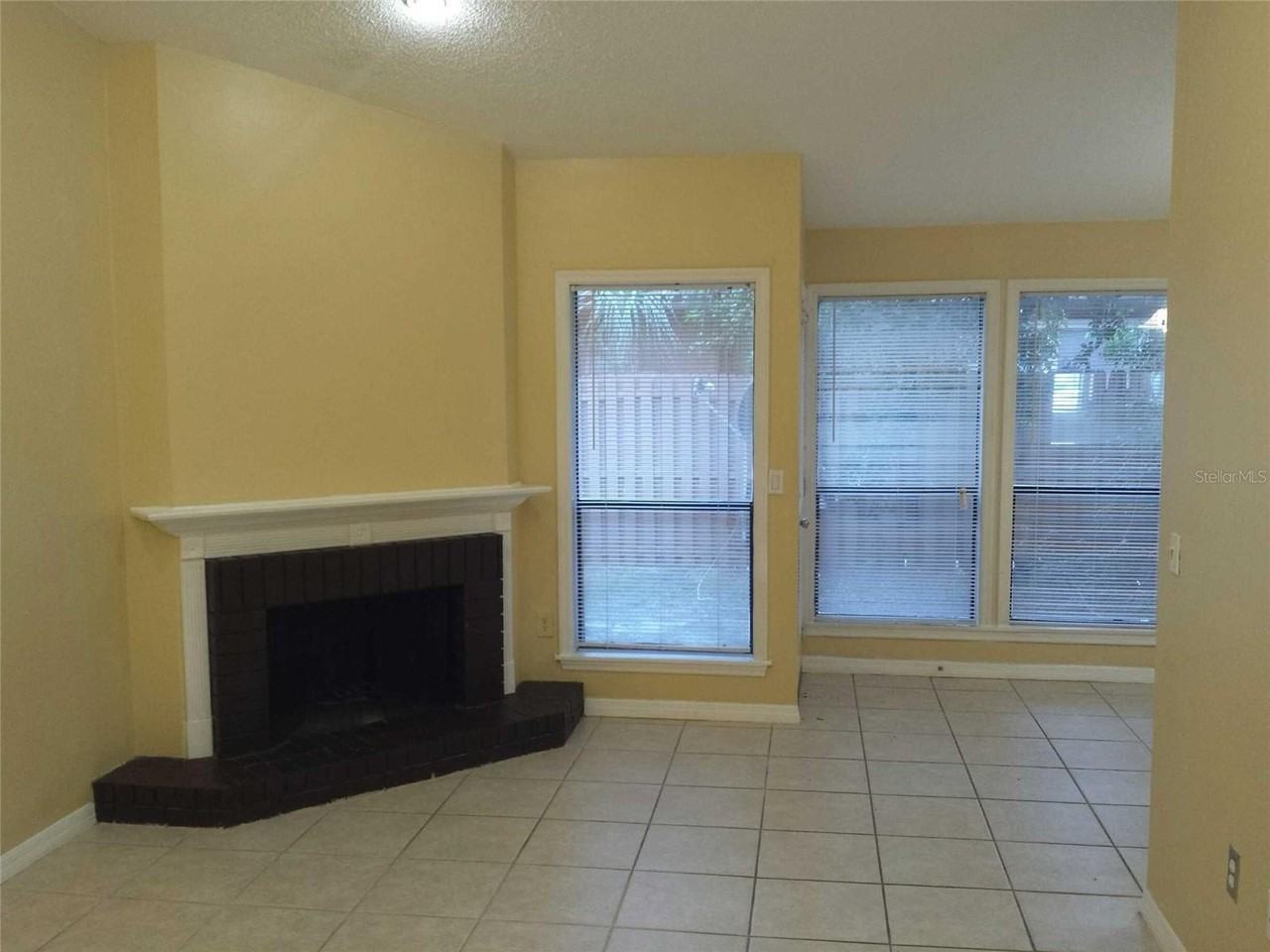 612 Montego Bay Ct #612 - Photo 2 of 14