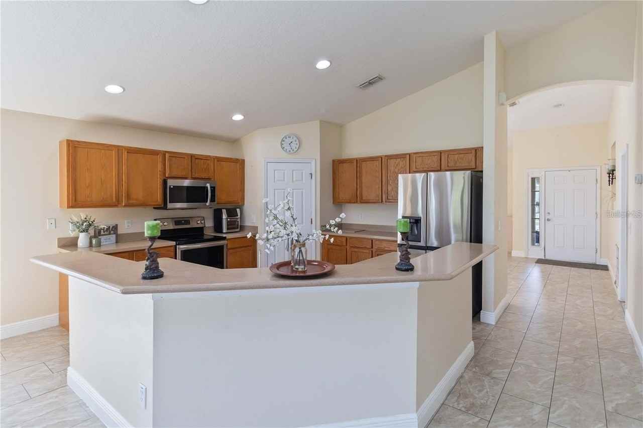 2327 Andrews Valley Dr - Photo 2 of 20