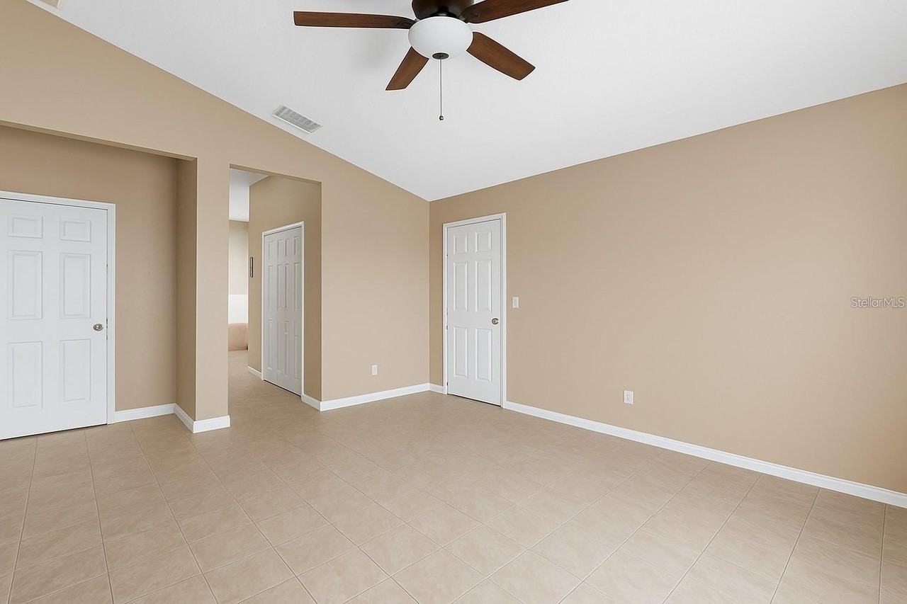 2327 Andrews Valley Dr - Photo 5 of 20